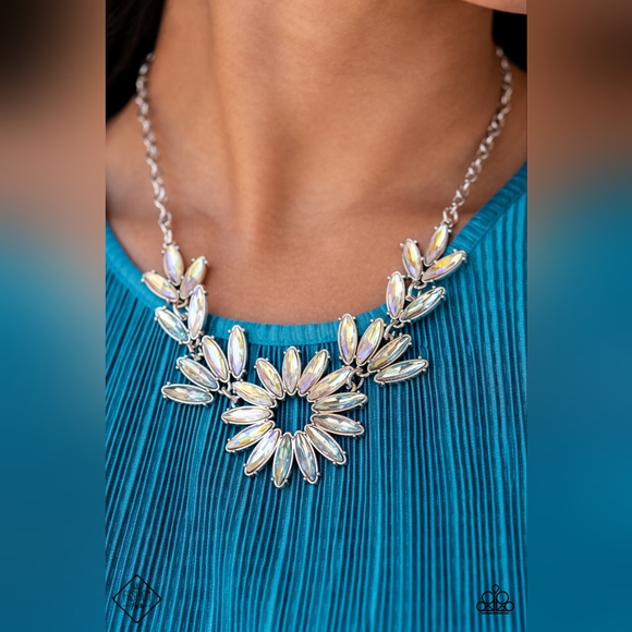 Celestial Rhinestone 4pc Fashion Accessory Set - Picture 6 of 6